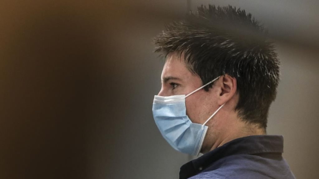 Acusado por mais de 90 crimes, Rui Pinto foi condenado a quatro anos de prisão