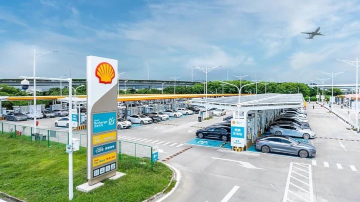 Central de carregamento para carros elétricos da Shell, na China