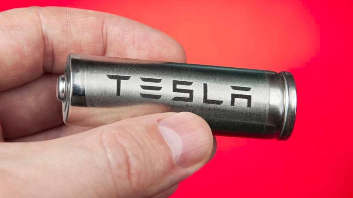 Imagem de uma unidade das baterias dos elétricos Tesla que pode ser quase totalmente reciclada