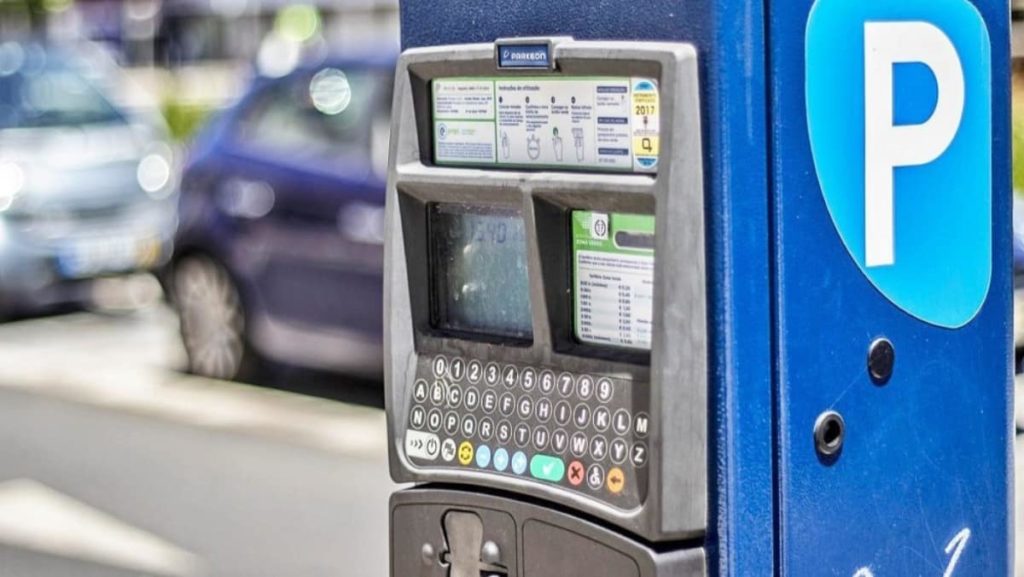Já pode pagar com MB WAY em alguns parquímetros da EMEL!