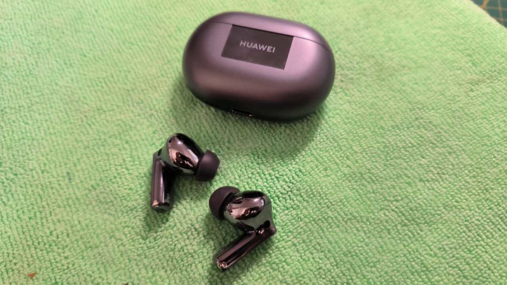 Huawei Freebuds Pro 3 earbuds som
