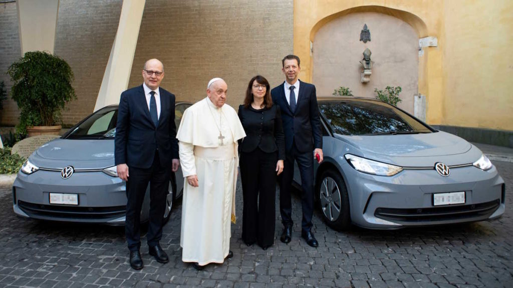 Vaticano carros elétricos Volkswagen Papa Francisco
