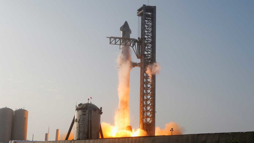 SpaceX Starship voo teste Super Heavy