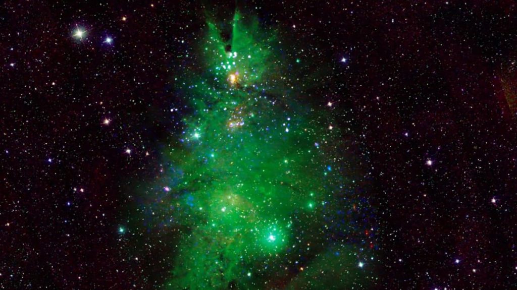 NASA fotografa a “Árvore de Natal” a 2500 anos-luz da Terra
