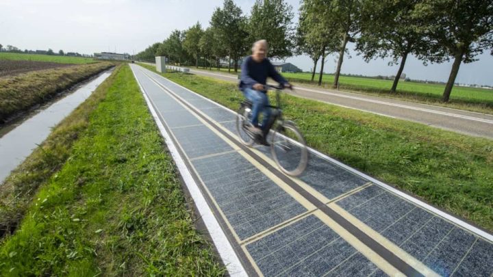 Ciclovia solar, da Wattway, nos Países Baixos