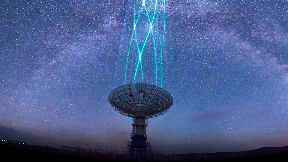 Cientistas vigiam o céu noturno para detetar sondas alienígenas