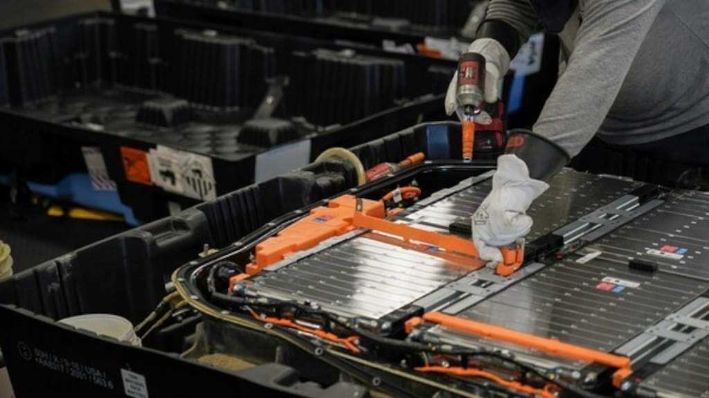 Toyota quer expandir a sua rede de reciclagem de baterias