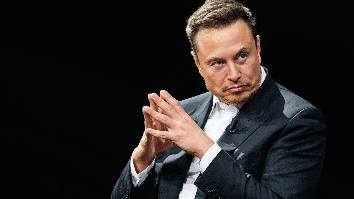 Elon Musk descobre que só pode instalar Windows 11 com conta Microsoft e não gosta