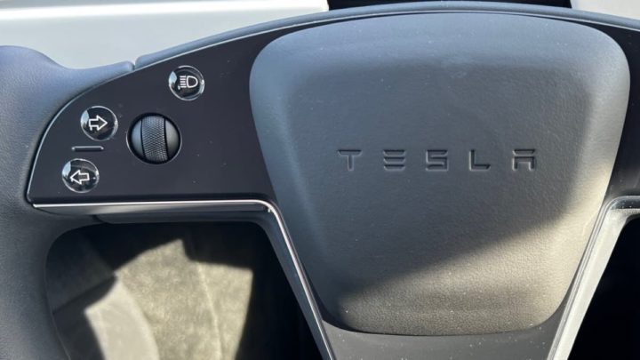 Tesla botões de pisca