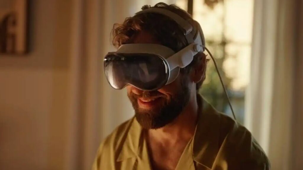 Vídeo de condutor a usar os Vision Pro enquanto conduz um Tesla viraliza