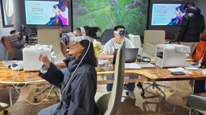 Chinese tech enthusiasts test the Apple Vision Pro at the Vision Space store in Beijing, on February 26, 2024. Credits: SCMP/ Coco Feng