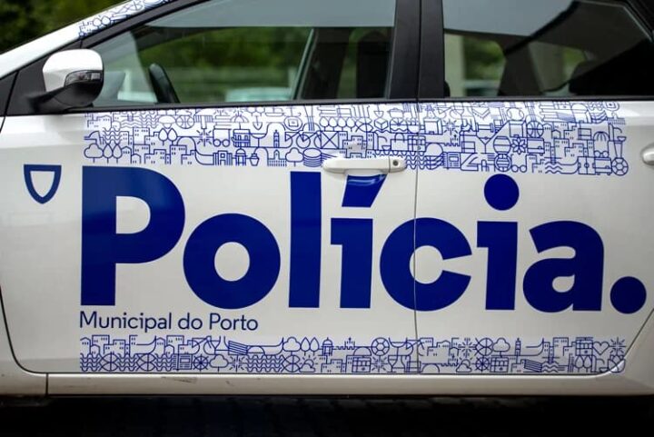 Portugal: carros de polícia com câmaras vão começam a multar