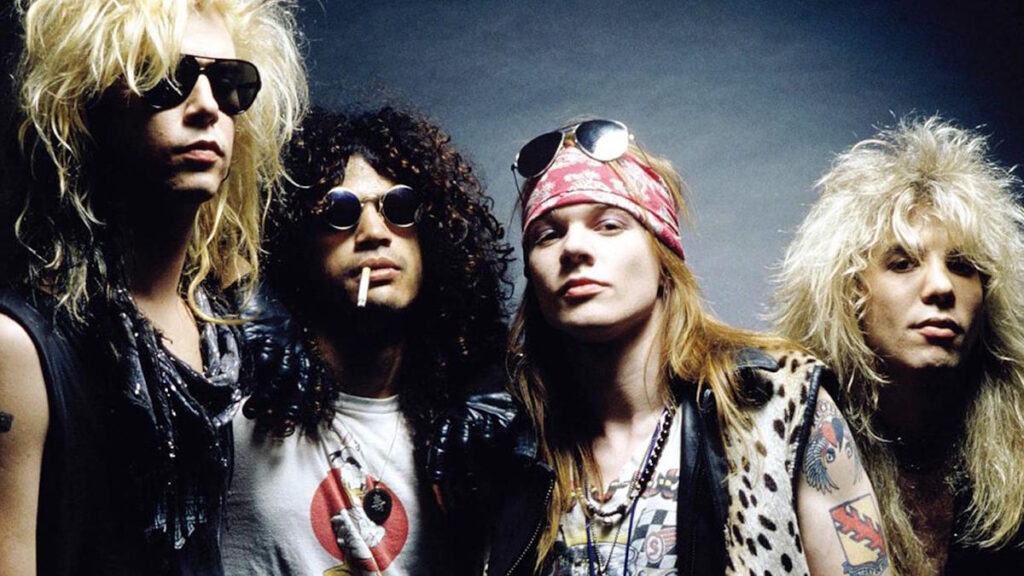 Guns N' Roses - Estranged