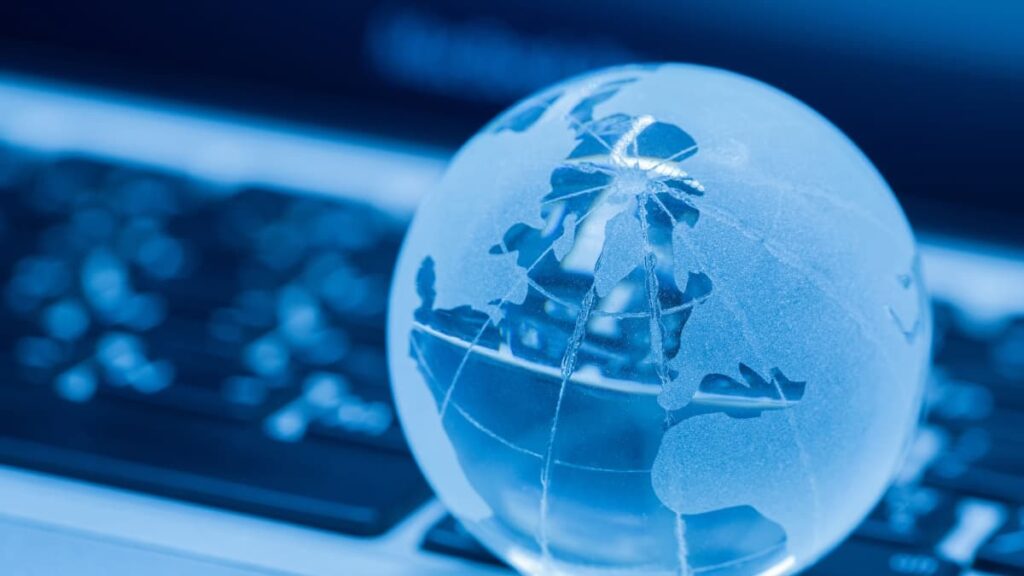 Hoje, celebramos a World Wide Web: 35 anos de uma revolução tecnológica