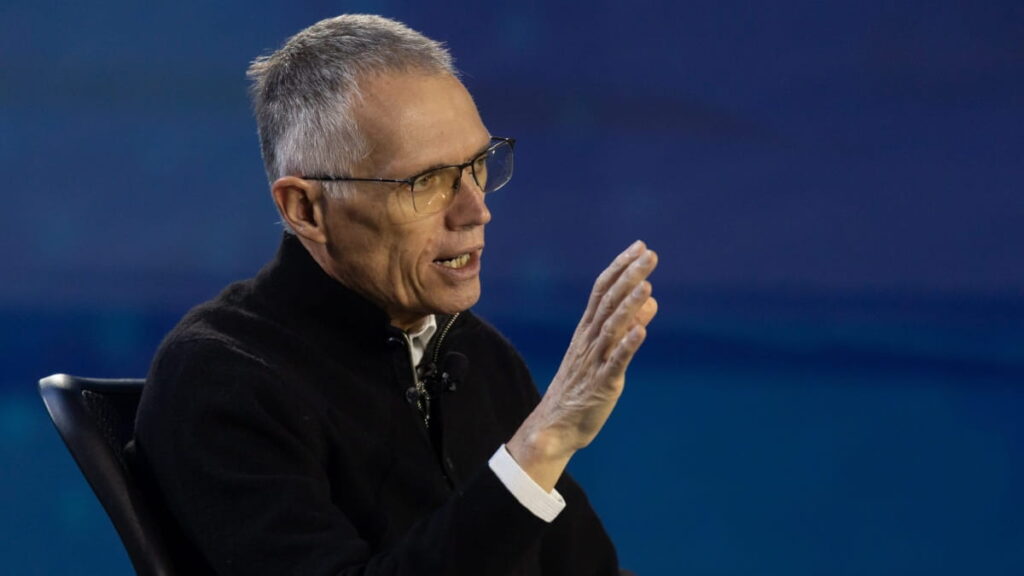 CEO da Stellantis diz que as taxas dos EUA sobre os elétricos chineses são “uma armadilha”
