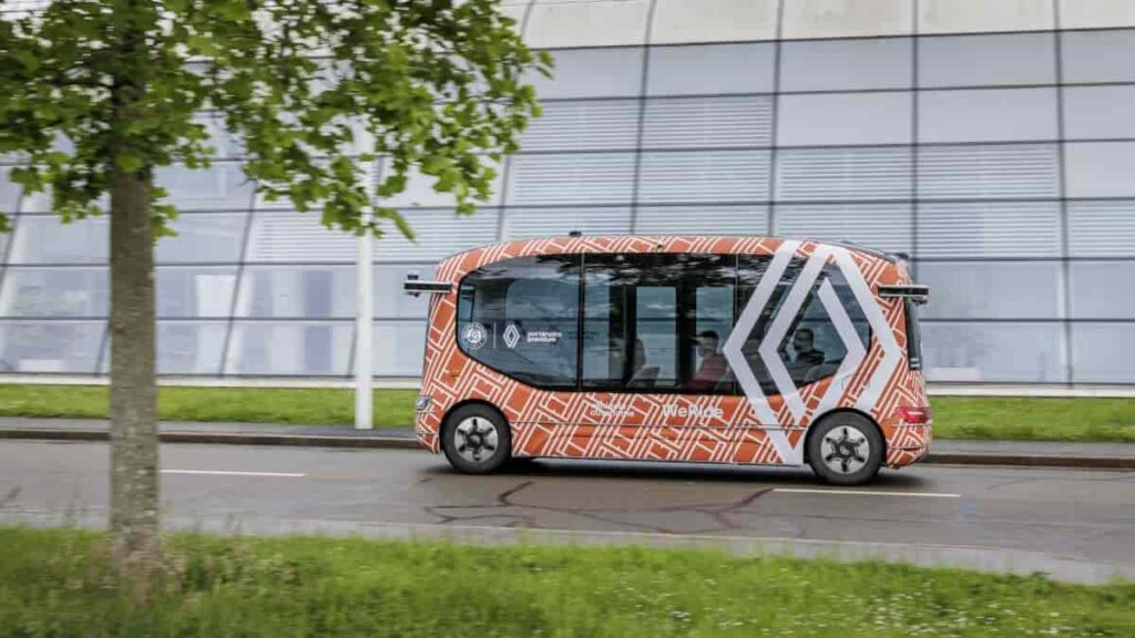 Renault lançará uma oferta de autonomia nível 4 para os transportes públicos