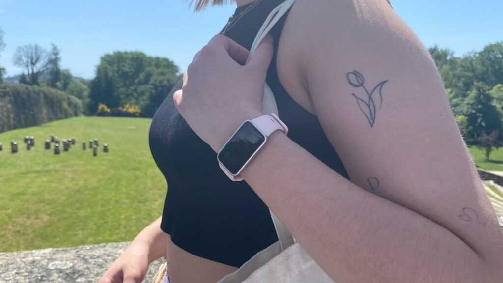 Análise Huawei Band 9: uma nova concorrente ao título de smartband mais leve