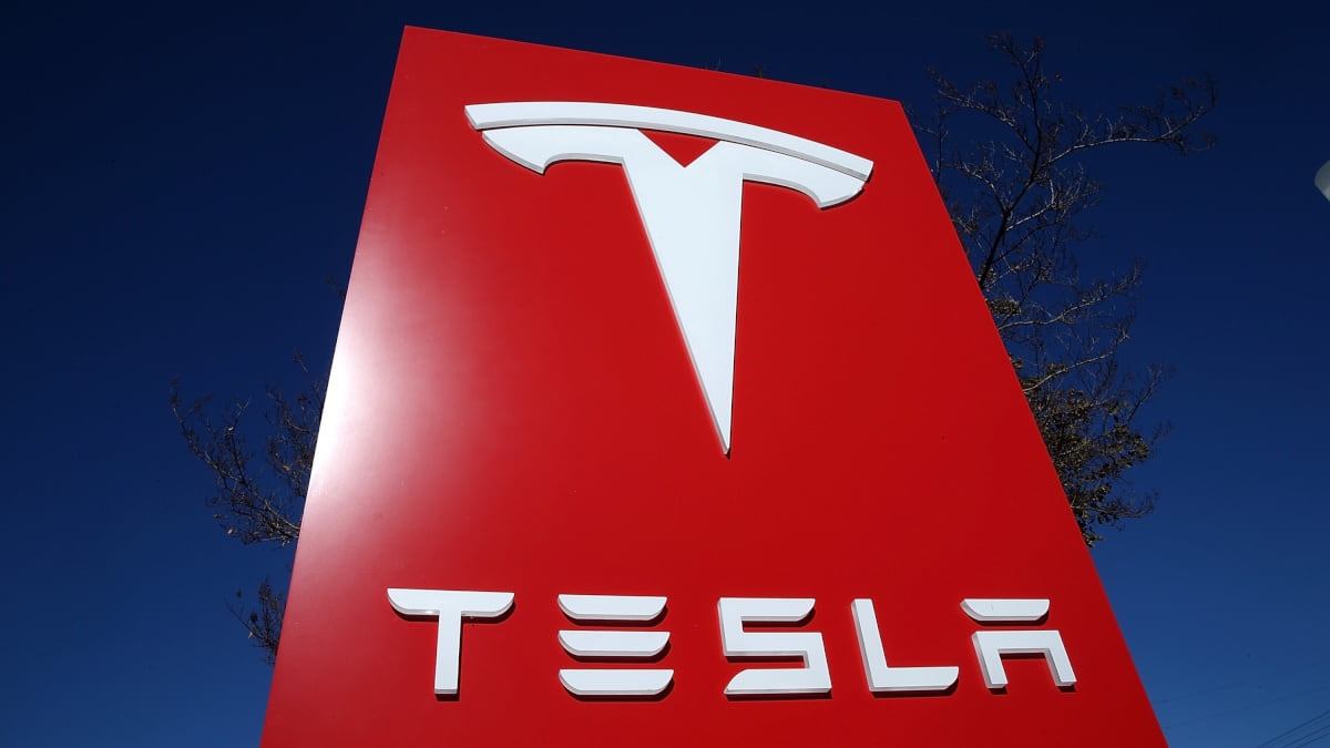 Tesla estará em conversações com a Baidu para o lançamento de um robotáxi na China