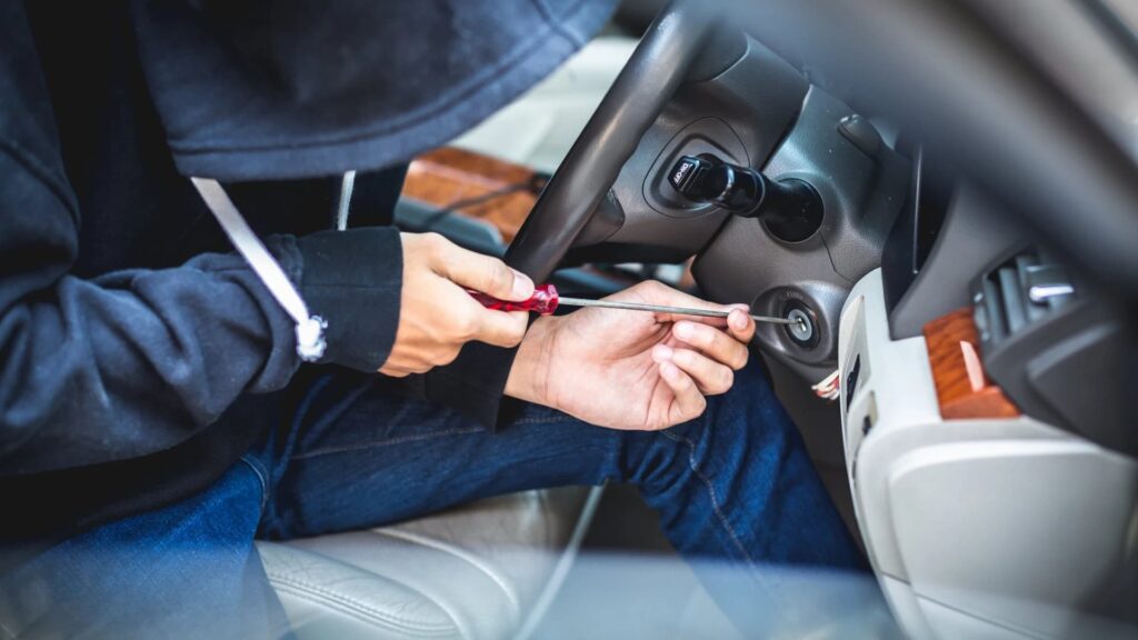 Portugal: veículos roubados em França eram vendidos às peças