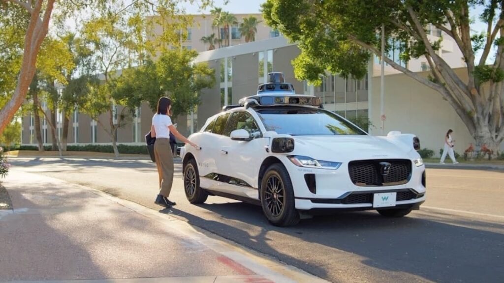 Robotáxis da Waymo já estão disponíveis para todos em São Francisco