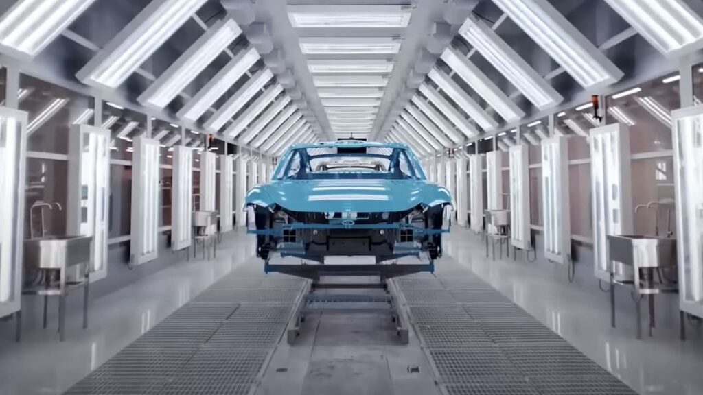 Sucesso do SU7 obriga Xiaomi a contratar mais funcionários