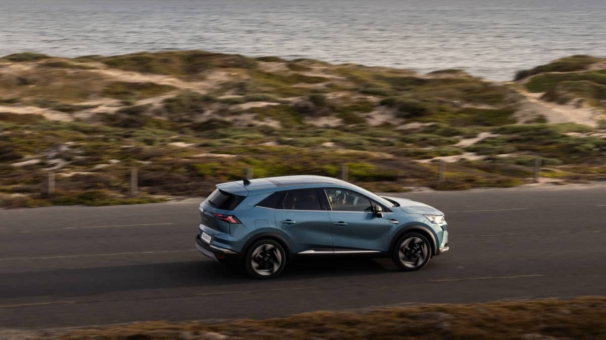 Renault Symbioz E-Tech Full Hybrid disponível para encomenda em Portugal por 34.500€
