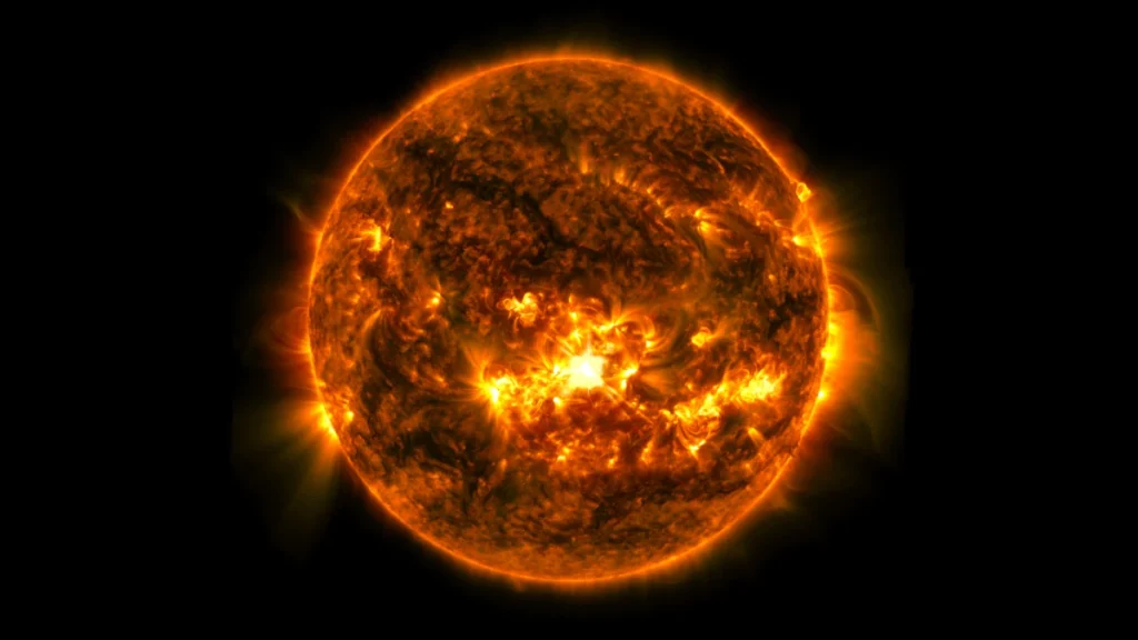 Sol disparou uma tremenda explosão na direção da Terra e ficou gravado em vídeo