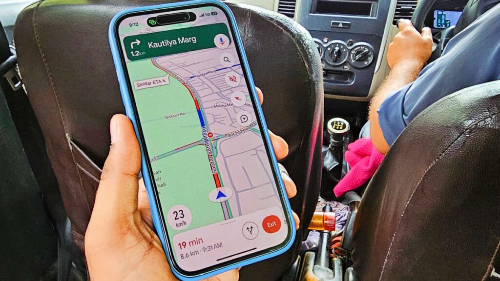 Google Maps velocímetro iPhone CarPlay