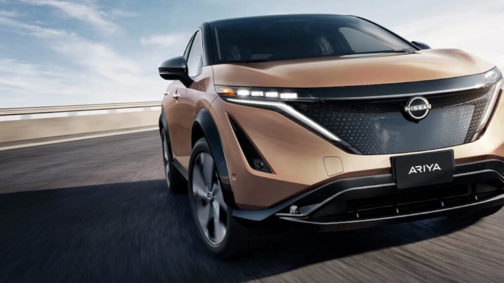 Nissan e Honda planeiam juntar-se para competir no setor dos carros elétricos