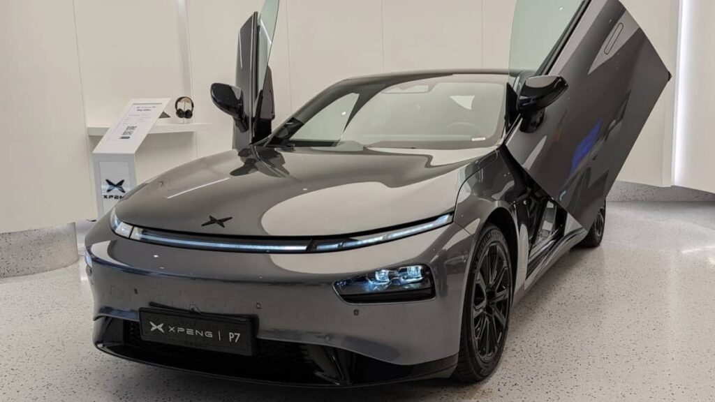 China foi o maior exportador de veículos do mundo no primeiro semestre de 2024