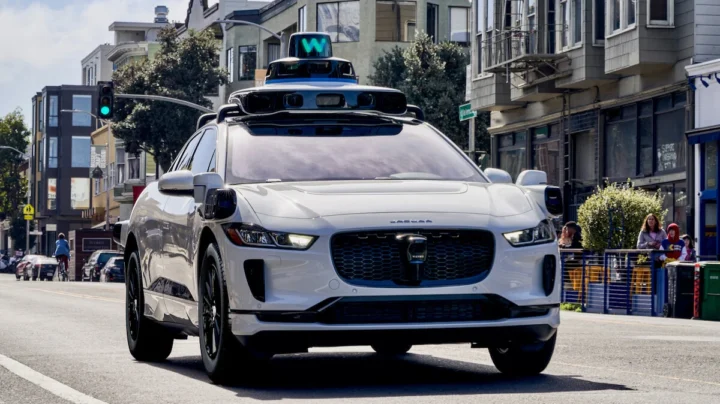 Imagem carro autónomo Waymo