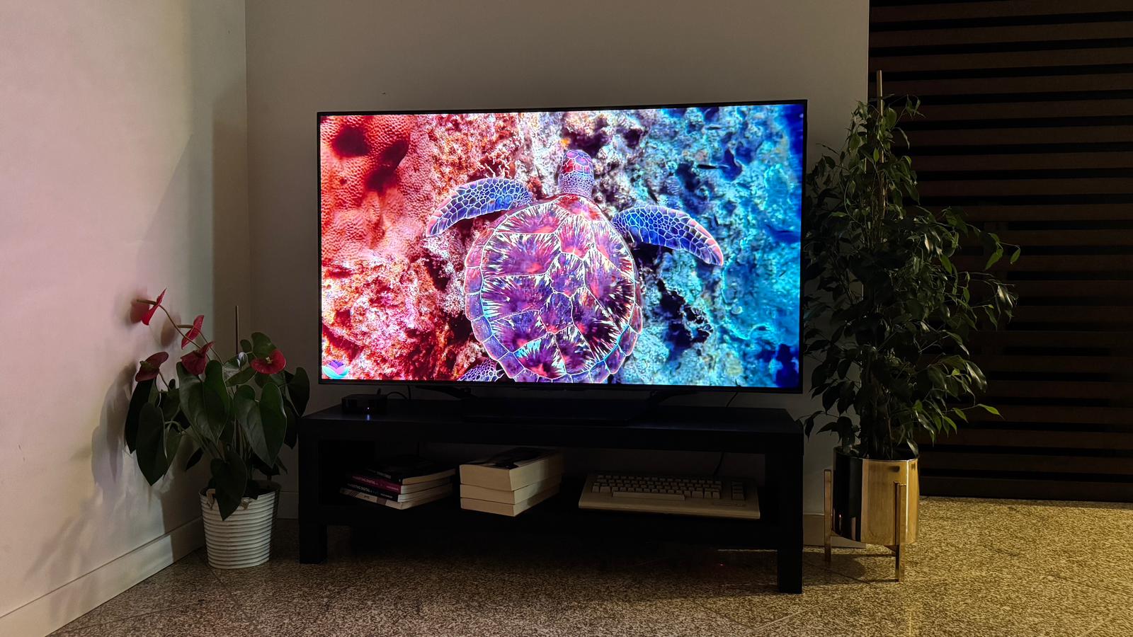 Análise TV Hisense Mini-LED 55U7NQ: verdadeiros momentos cinematográficos