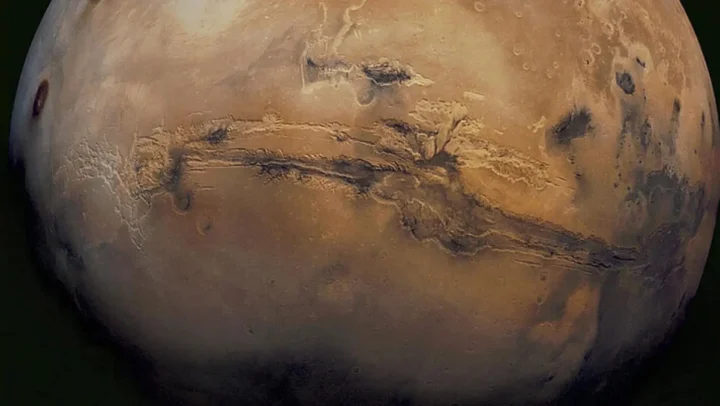 Imagem de Marte e o seu Valles Marineris