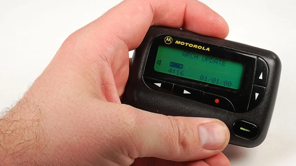 Não, o pager não morreu. Ainda existem milhões em utilização