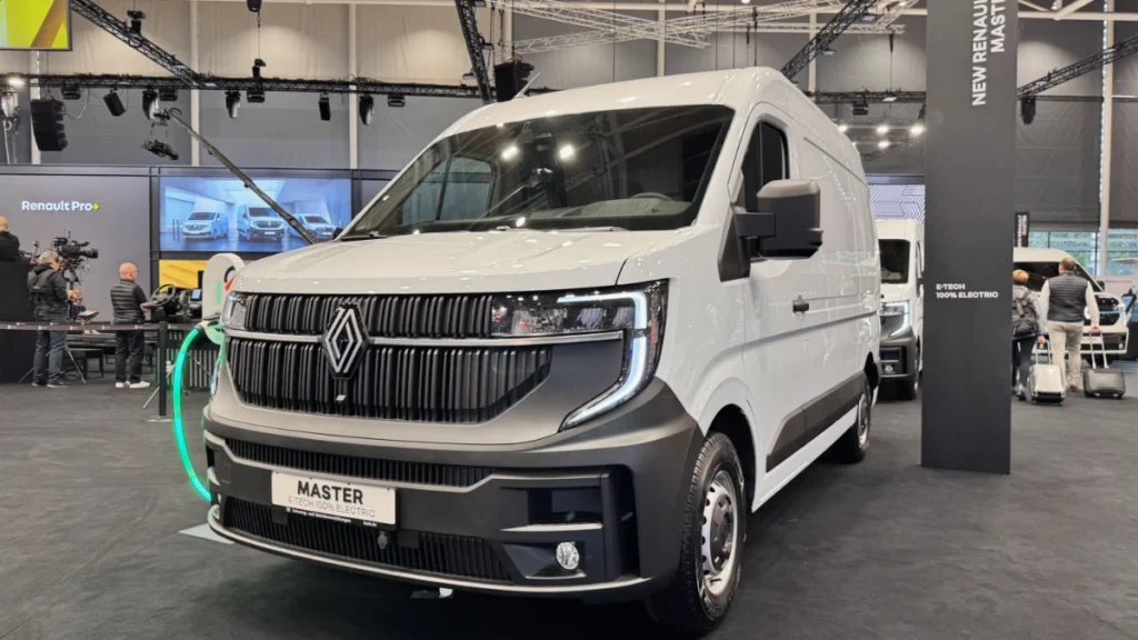 Renault Master é o Furgão do Ano 2025