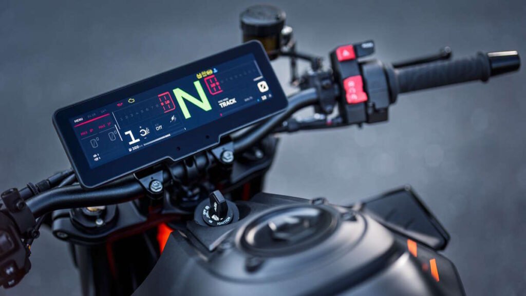 Android Automotive KTM motas