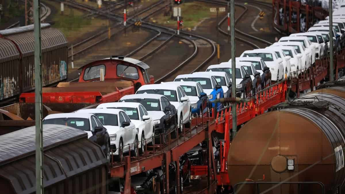 Transformação da indústria automóvel alemã poderá custar 186.000 empregos, diz estudo