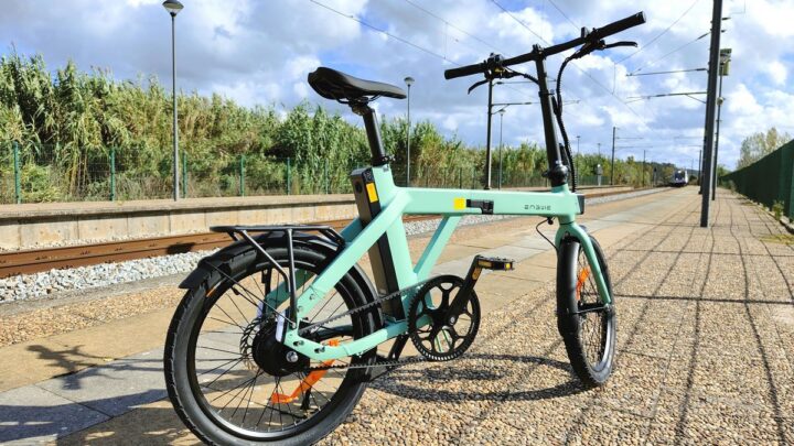 Análise: E-bike ENGWE P20, compacta e versátil para mobilidade urbana