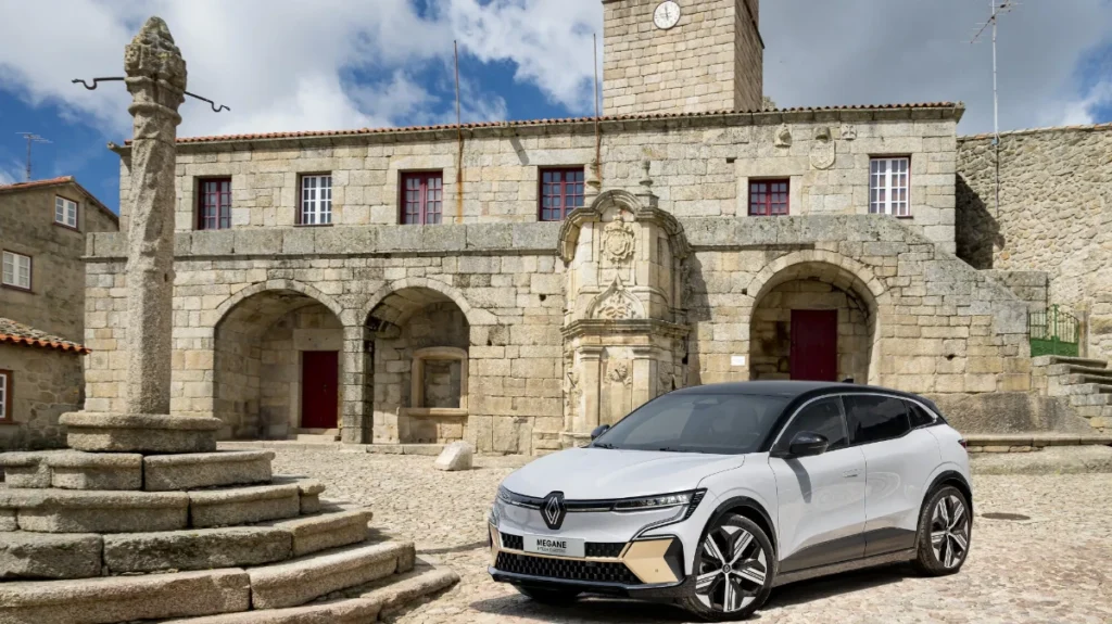 Conhecer as Aldeias Históricas com um Renault elétrico… de borla!