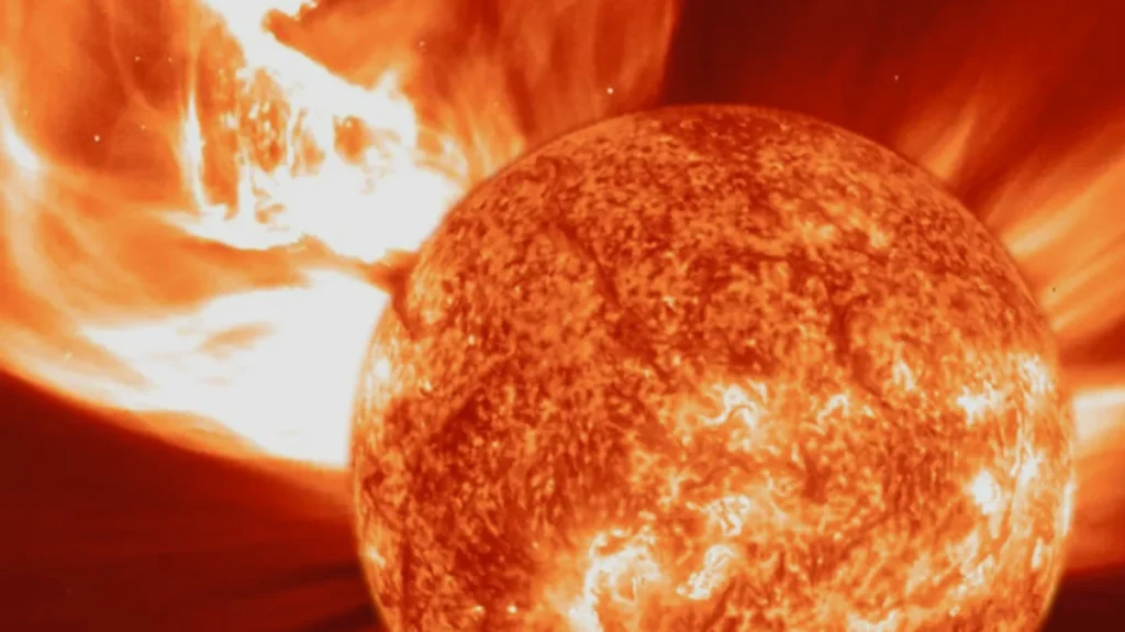 Atividade solar imprevisível faz com que os satélites caiam na Terra