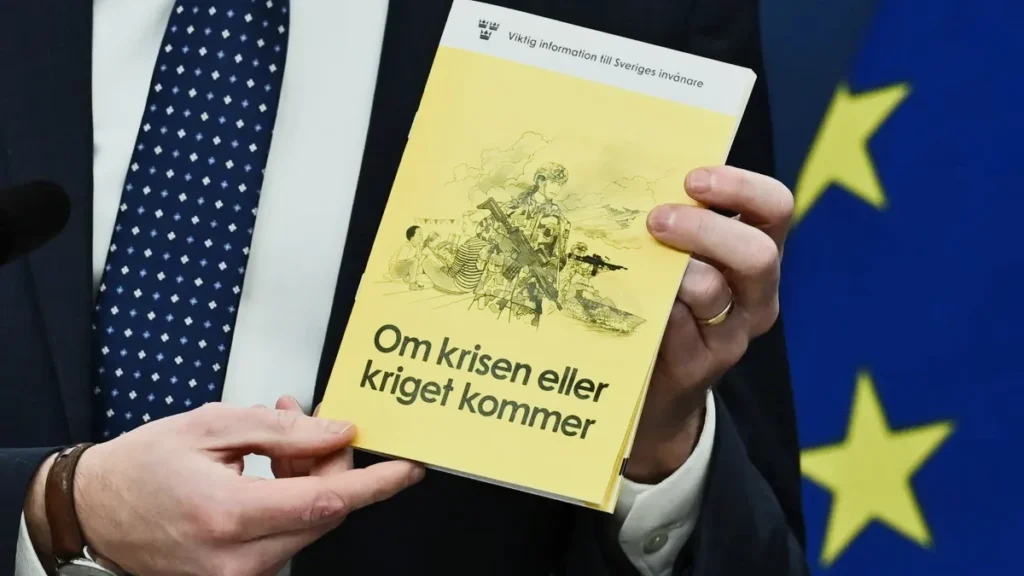 Suécia emite manual da II Guerra Mundial para preparar cidadãos para a guerra na era digital