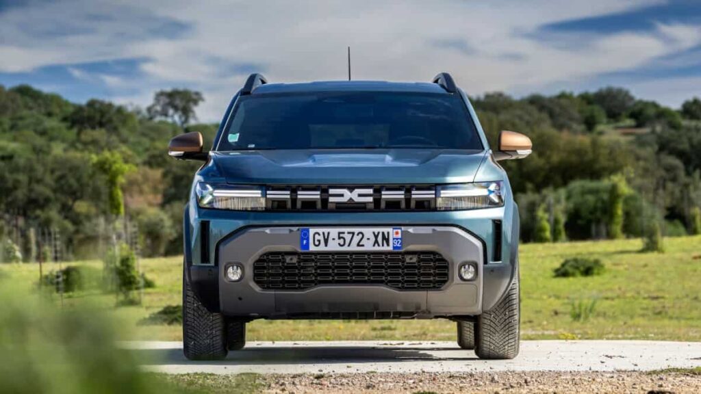 Dacia Duster e Sandero: os modelos preferidos dos portugueses nestes seis meses de 2025