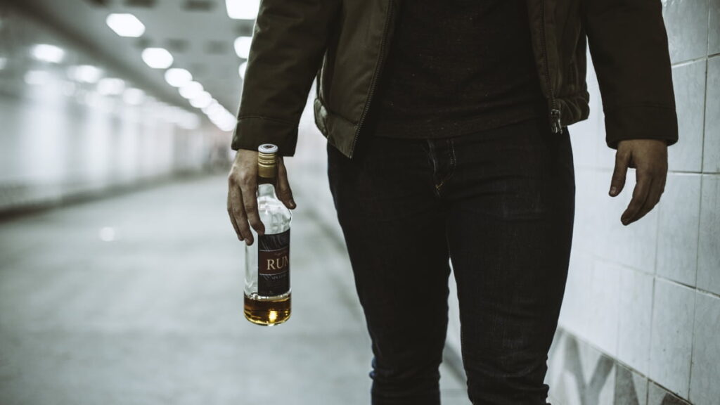 Autoridade dos EUA quer avisos sobre o cancro nos rótulos das bebidas alcoólicas