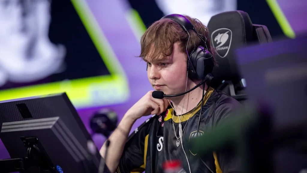 Rapaz de 15 anos ganhou 500.000€ em torneios de Fortnite e saiu da escola! Como está hoje?