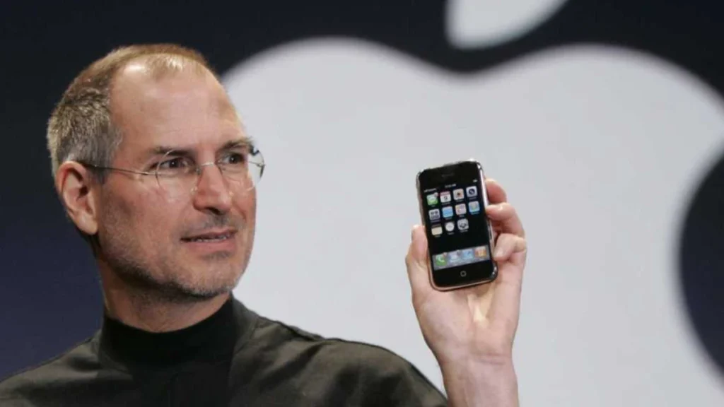 Steve Jobs apresentou o iPhone há 18 anos
