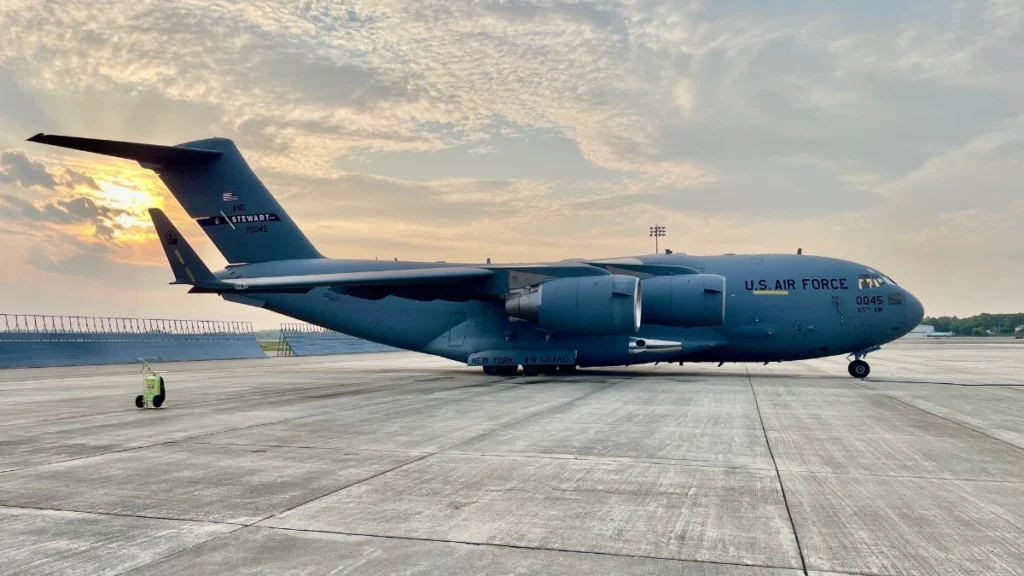 Força Aérea dos EUA criam “barbatanas” que reduzem a resistência aerodinâmica dos aviões