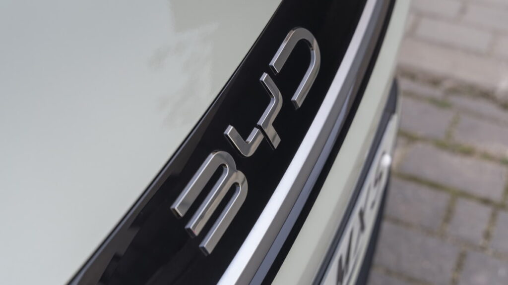 “Condução autónoma é para todos”: BYD promete tecnologia até nos modelos baratos