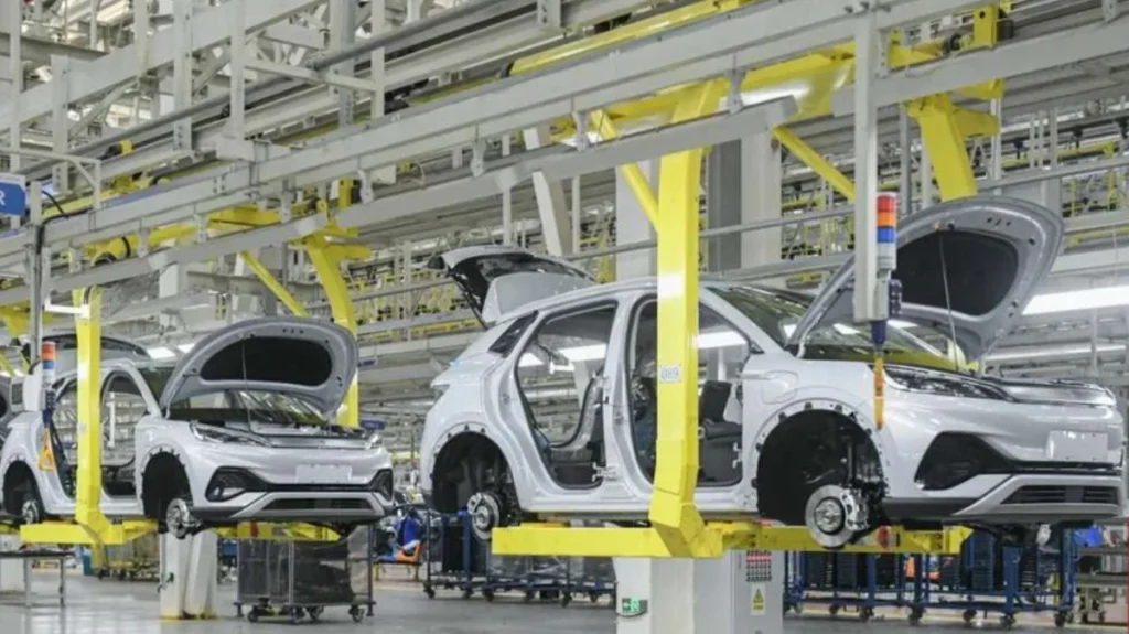 BYD aposta na Europa: fábrica na Hungria vai utilizar aço europeu