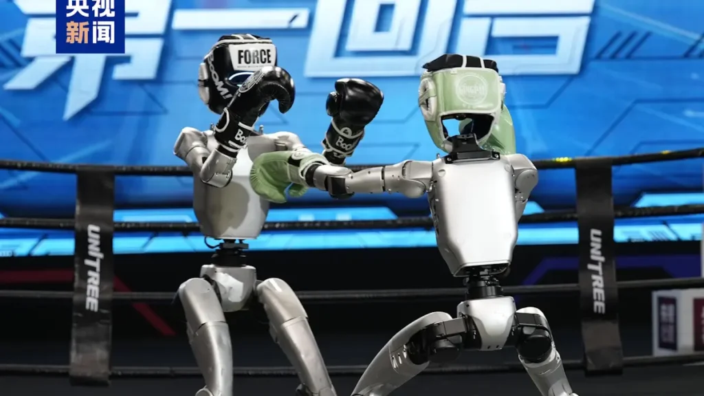 É real! China organizou um torneio de kickboxing entre robôs humanoides (vídeo)