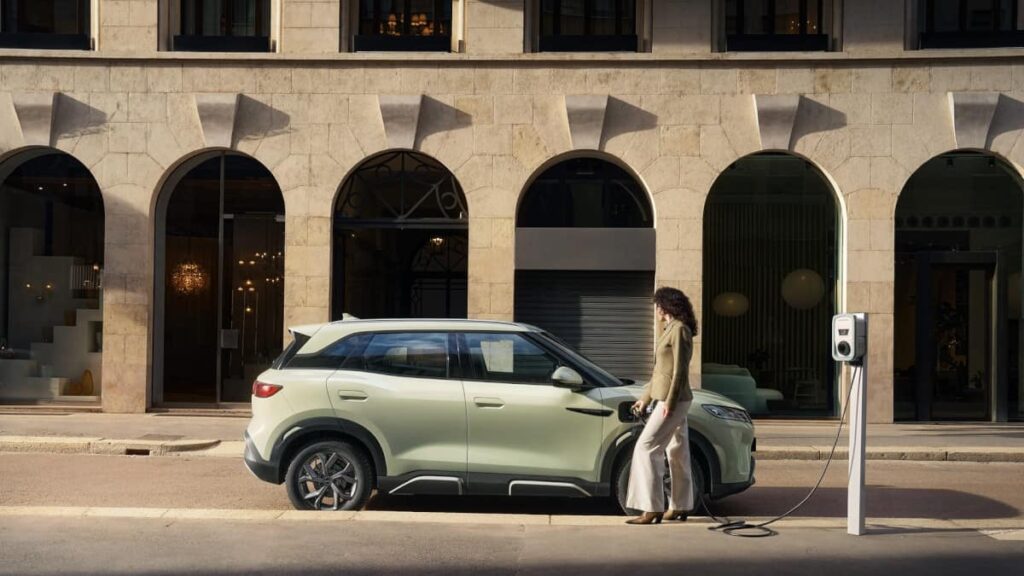 Empresas chinesas de carros elétricos dominam vendas globais